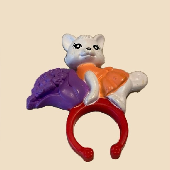 Assorted Animals & Characters - Picture 10 of 16